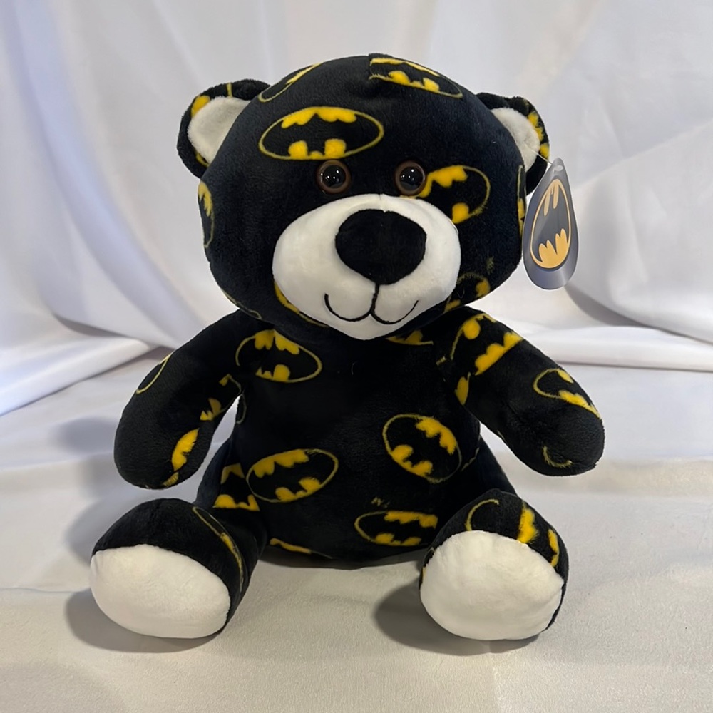 Super Cute Super Hero! 10” Plush Sixflags Batman Bear Toy Pre-Owned with Tags